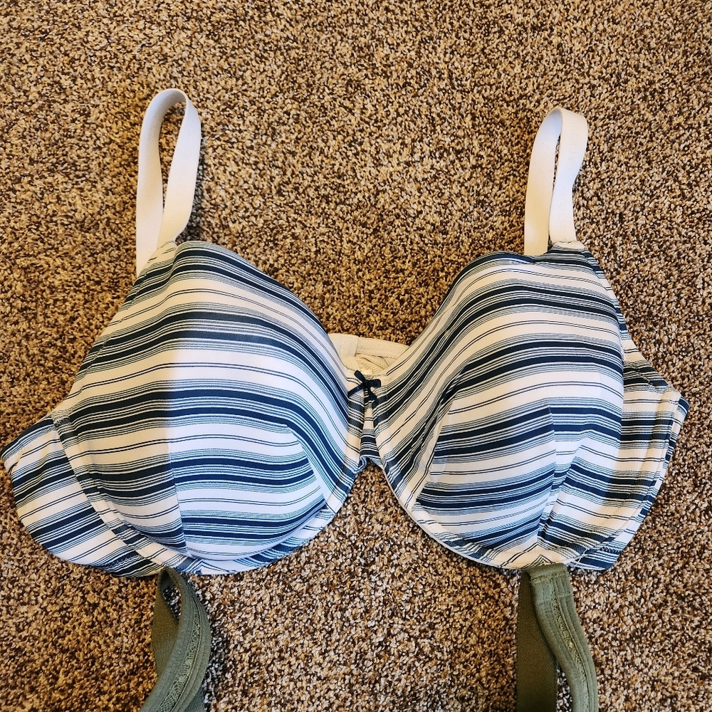 Lot Of 2 Cacique Bras Size 44D Green Polka Dot Blue White Striped Adjustable - Picture 3 of 8